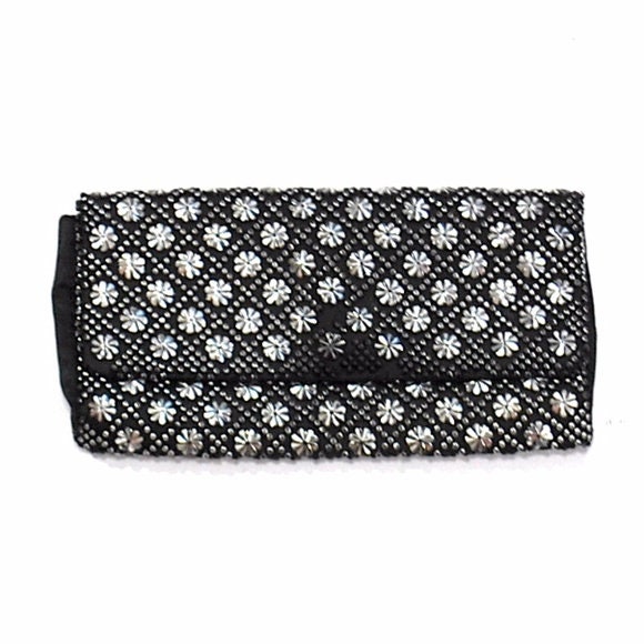 Vintage Umschlag Schwarz Und Silber Clutch von VintageRunsDeep