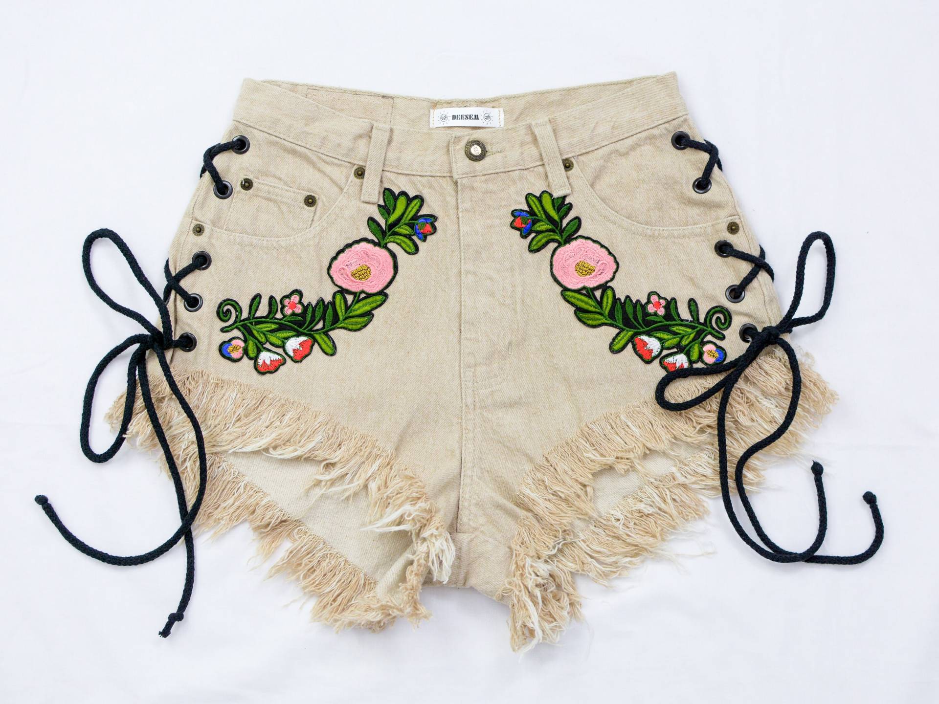 Lace Up Shorts W30 Reworked Beige Denim Cutoffs Boho Cut Off Super Frayed Floral Patch M/L von VintageShopGertrude