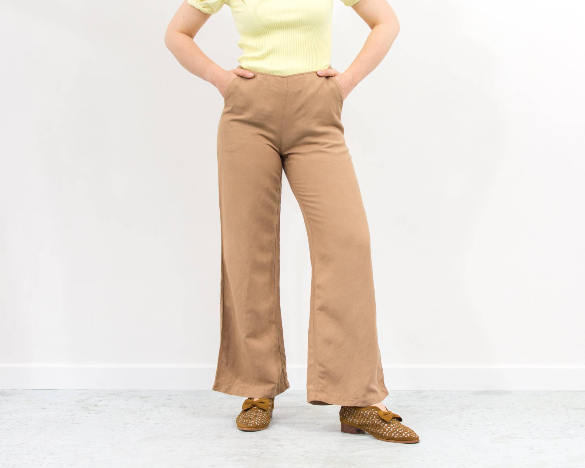 Leinenhose Glöckchen Unterschenkelhose Beige Sommer M/L von VintageShopGertrude