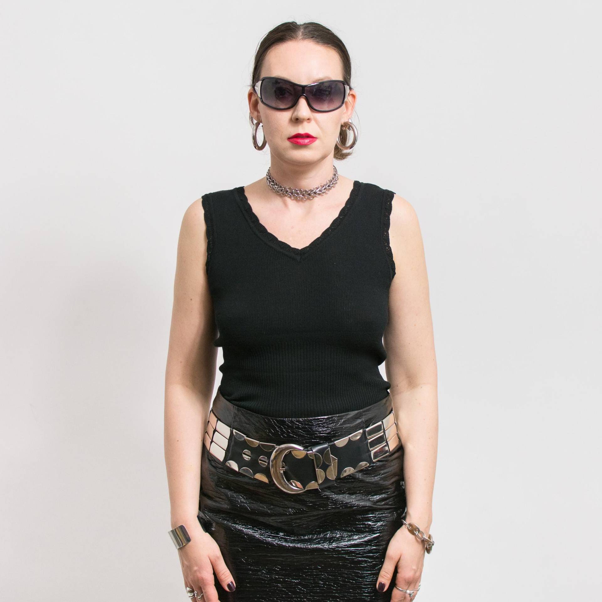 Schwarzes Strick Top Mit Vintage Häkelborte, Grösse M von VintageShopGertrude