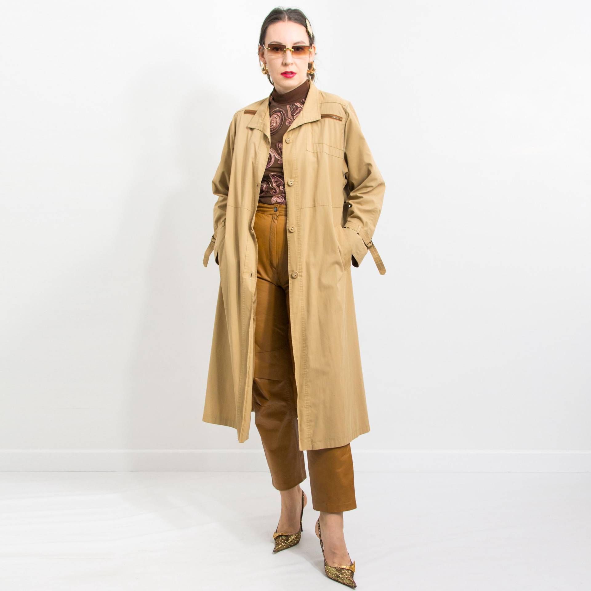 Vintage Leichter Mantel 70Er Trench Damen Größe M Vintage Leichter Mantel 70Er Trench Damen Größe M von VintageShopGertrude