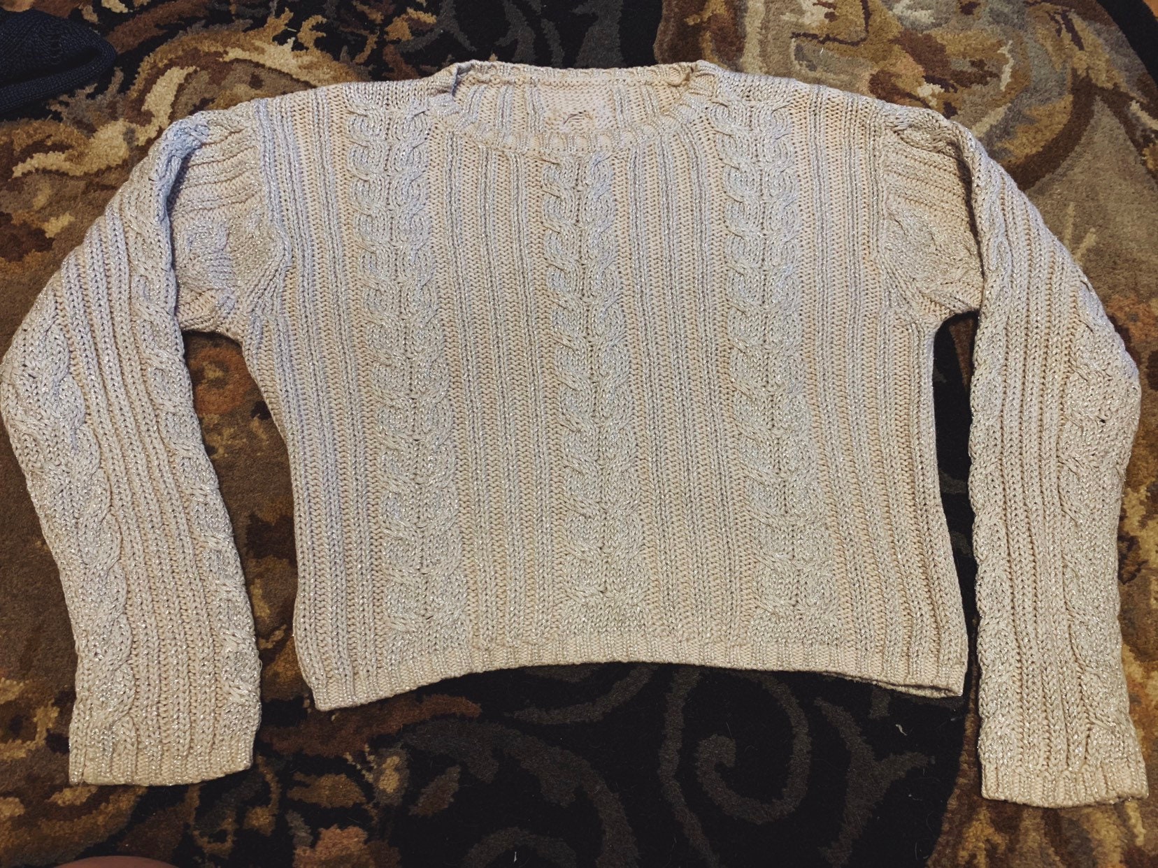 Vintage 90Er Beige/Glitzer Abgeschnitten Pullover, Calvin Klein | Keine Angabe Vintage 90Er Beige/Glitzer Abgeschnitten Pullover, Calvin Klein | Keine Angabe von VintageShopNYC