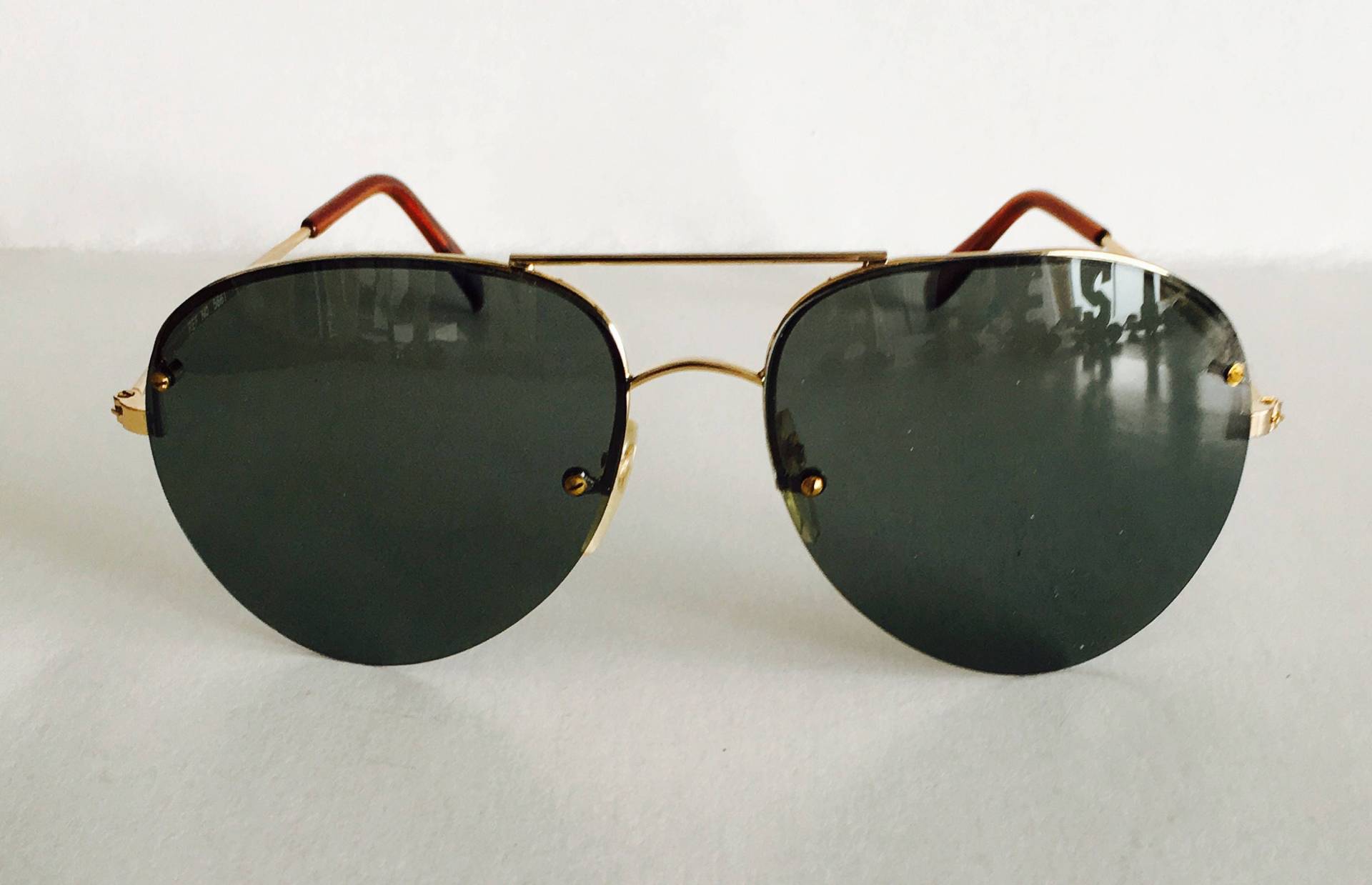 Vintage Light Gold Rimless Aviator Sonnenbrille Vintage Light Gold Rimless Aviator Sonnenbrille von VintageSilo