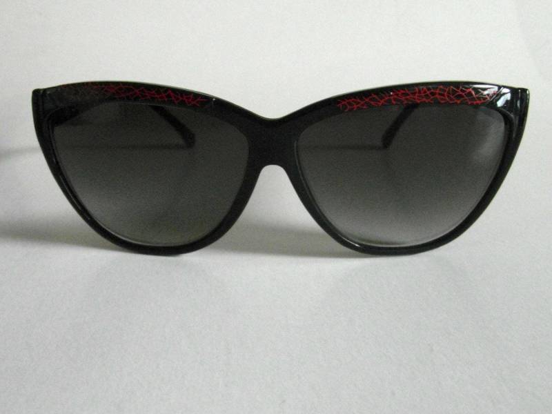 Vintage Schwarz & Rot Nets Brows D-Brille Sonnenbrille Vintage Schwarz & Rot Nets Brows D-Brille Sonnenbrille von VintageSilo