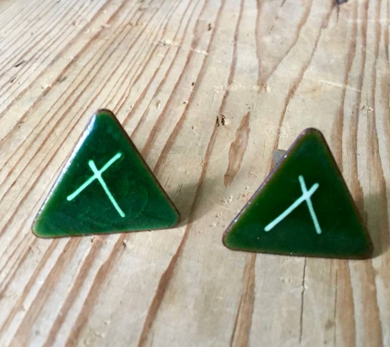 Vintage Manschettenknöpfe Aus Kupfer, Emaille Modernes Grünes Design in Dreiecksform von VintageSpiritDesigns