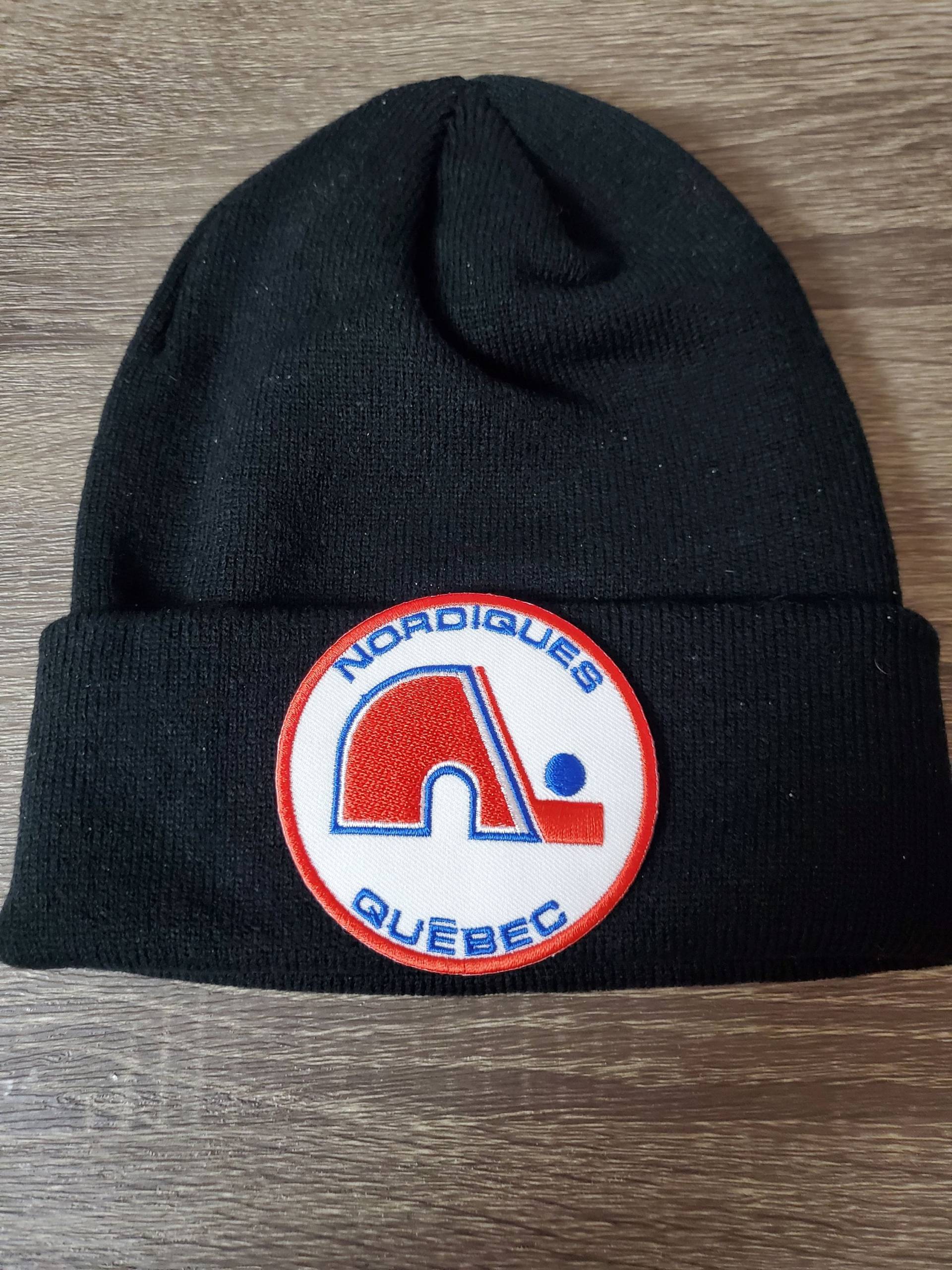 Vintage Quebec Nordiques Patch Wintermütze von VintageSportThreads