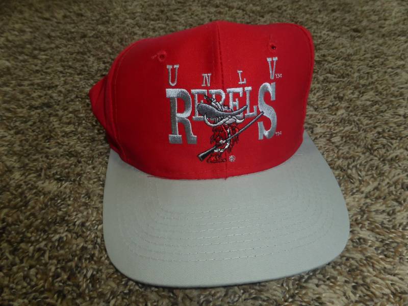 Vtg Unlv Rebels Mascot Snapback Ncaa Baseball Cap Hat von VintageSportsStuff