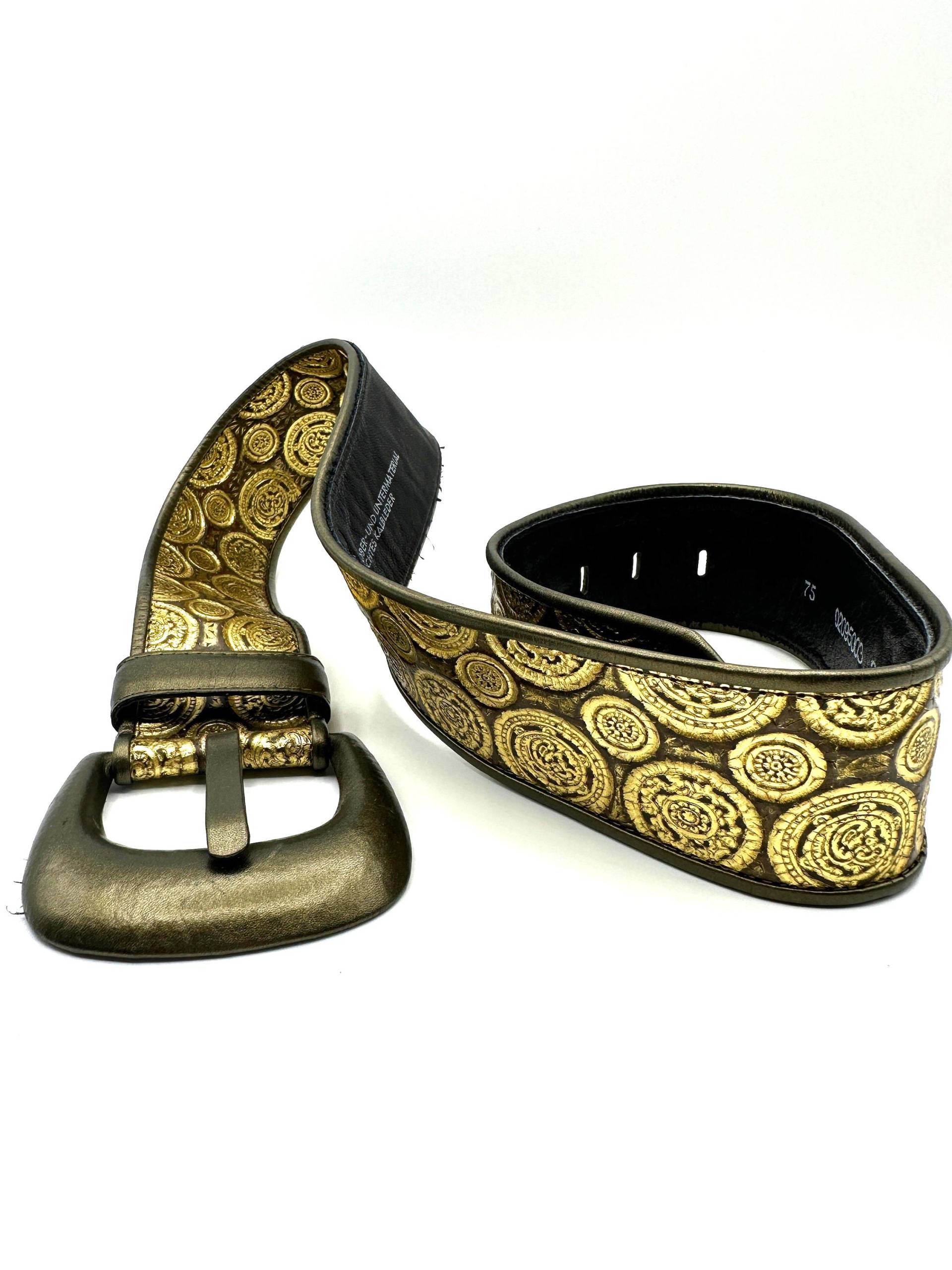 Echt Leder Damengürtel Vintage Goldfarbe Hand Gestanztes Couture Stil & Design, Ledergürtel Aus Kalbsleder, Sehr Gute Qualität von VintageStarsParis