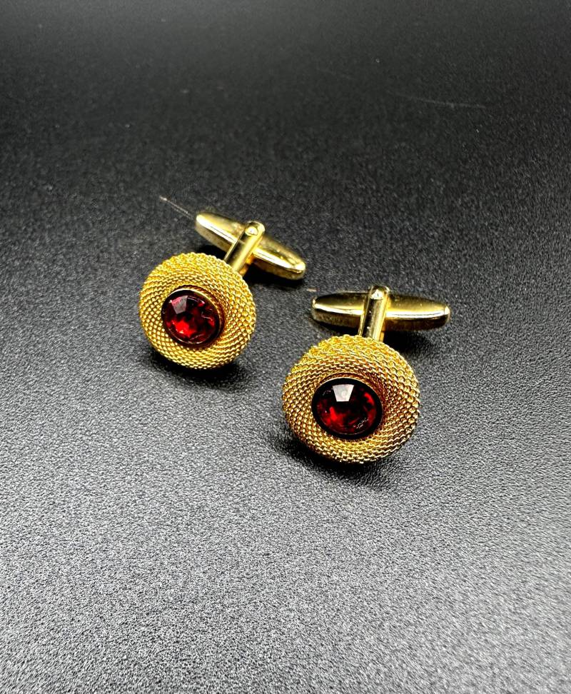 Rubin Rote Manschettenknöpfe W. Germany Signierte Elegante Vintage 1960S Vergoldete Dunkelrote Kristall Manschetten Für Damen Und Herren von VintageStarsParis