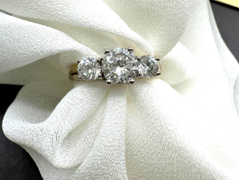 Vergoldeter Sterling Ring 925Er Silber Cz Cubic Zirconia Verziert, Einzigartig Schönes Design, Kann Auch Als Stapelring Getragen Werden von VintageStarsParis