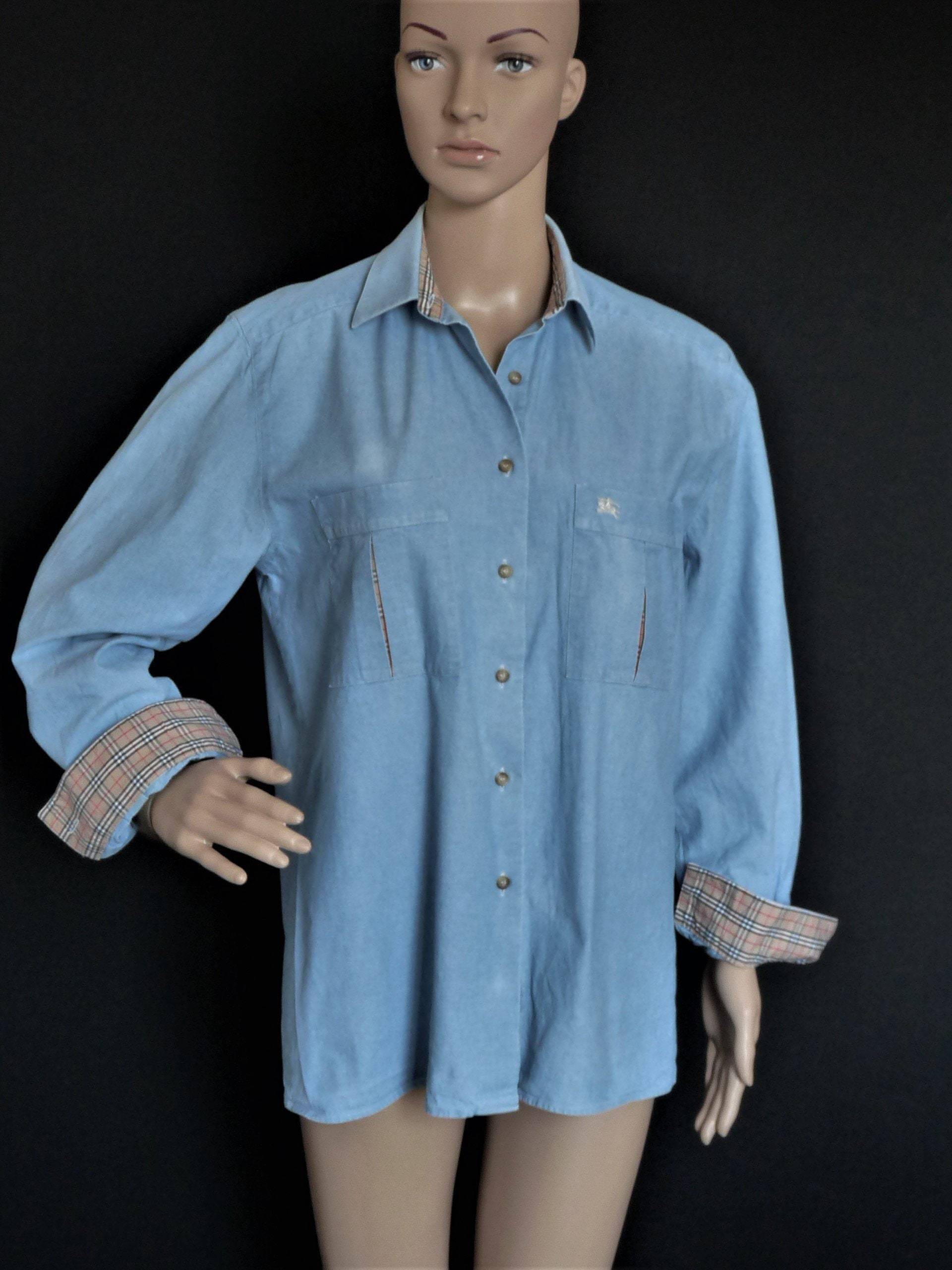 Burberrys/Burberry - Hellblaues Jeanshemd Für Damen Vintage 80Er Größe 38/40 Burberrys/Burberry - Hellblaues Jeanshemd Für Damen Vintage 80Er Größe 38/40 von VintageStorie