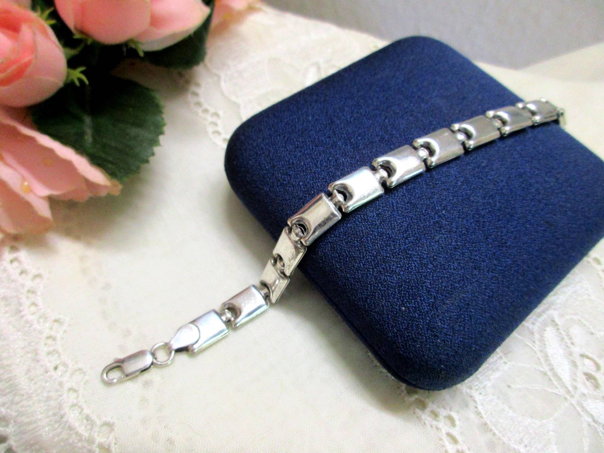 No 10 Modernes Silber Armband Silberarmband 925 18, 5 cm 0, 7 Italy Italienisch Damenarmband Geschenk Für Sie No 10 Modernes Silber Armband Silberarmband 925 18, 5 cm 0, 7 Italy Italienisch Damenarmband Geschenk Für Sie von VintageTausendSchoen