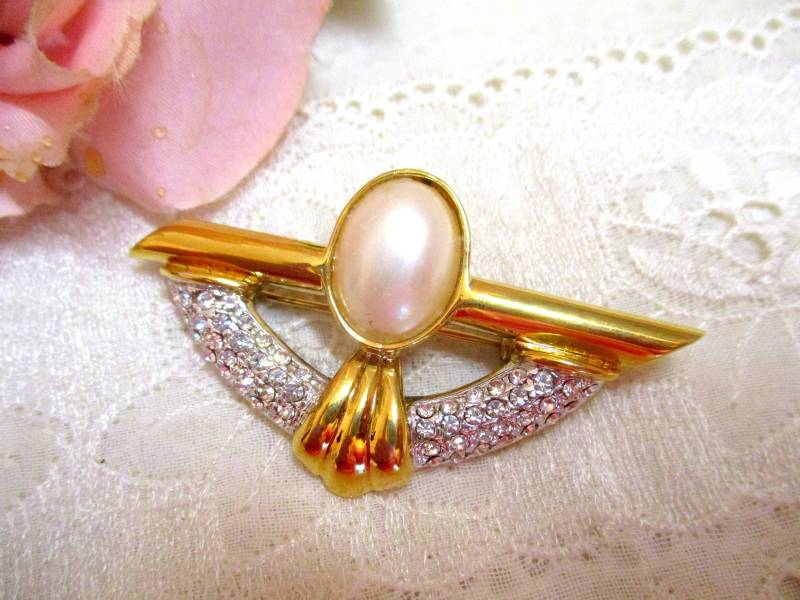 Sehr Elegante Vergoldete Silberbrosche Mit Faux Perle + Strass Brosche Silber Blumenstrauss 925 6 X 3, 5 cm von VintageTausendSchoen