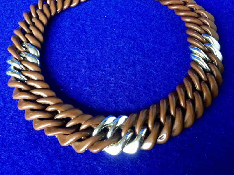 Tolle 1960S Plastic Link Halskette in Kaffee & Chrom von VintageTimeAfterTime