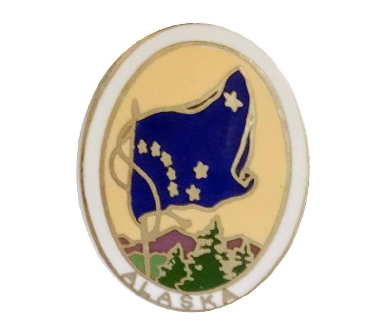 Alaska State Flag Vintage Emaille Anstecknadel Alaska State Flag Vintage Emaille Anstecknadel von VintageTrafficUSA