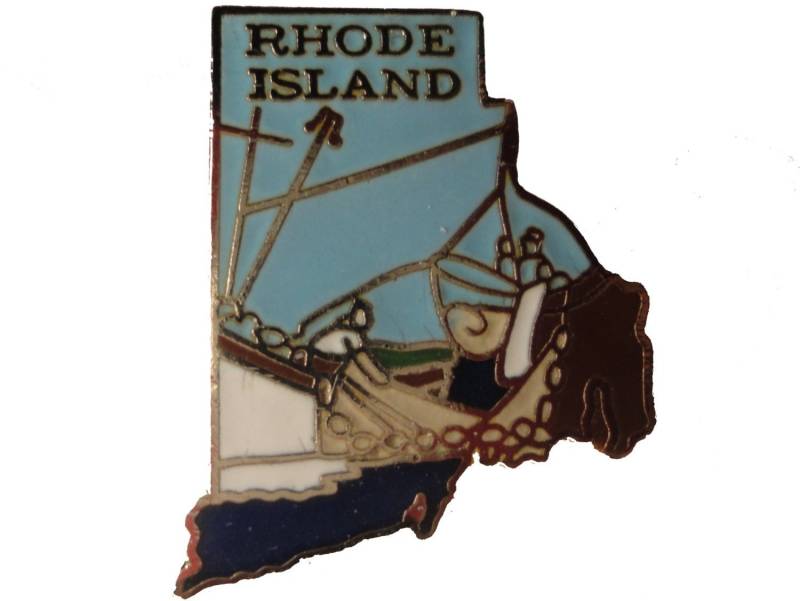 Rhode Island Emaille Pin Vintage Anstecker, Anstecknadel Rhode Island Emaille Pin Vintage Anstecker, Anstecknadel von VintageTrafficUSA