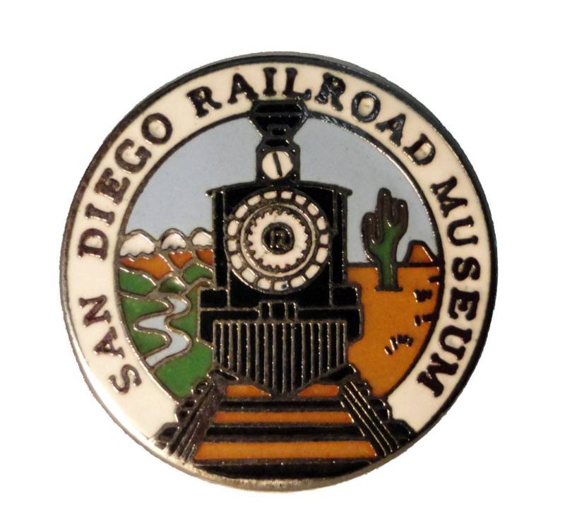 San Diego Eisenbahn Museum Vintage Emaille Pin Anstecknadel Zustand Kalifornien Pinback San Diego Eisenbahn Museum Vintage Emaille Pin Anstecknadel Zustand Kalifornien Pinback von VintageTrafficUSA