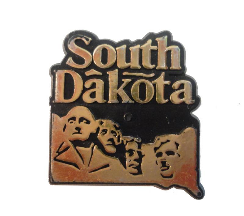 South Dakota Zustand Kunststoff Vintage Emaille Anstecknadel Revers Abzeichen Brosche Geschenk Sd Mount Rushmore South Dakota Zustand Kunststoff Vintage Emaille Anstecknadel Revers Abzeichen Brosche Geschenk Sd Mount Rushmore von VintageTrafficUSA