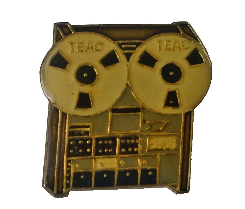 Teac Tape Machine Vintage Emaille Pin Anstecknadel Reel To Teac Tape Machine Vintage Emaille Pin Anstecknadel Reel To von VintageTrafficUSA