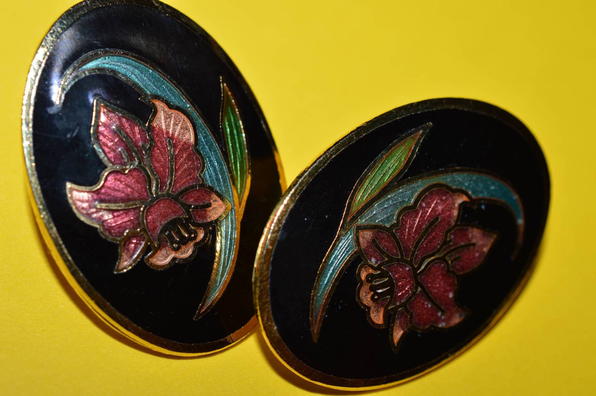 Bezaubernde Cloisonne-Blüte Aus Dem Jahr 1980 von VintageVernisage