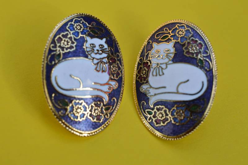 Виintаж Серьgrи Темно-Фиоповы Heraus Emaille Cloisonné Бelыju Kt Виintаж Серьgrи Темно-Фиоповы Heraus Emaille Cloisonné Бelыju Kt von VintageVernisage
