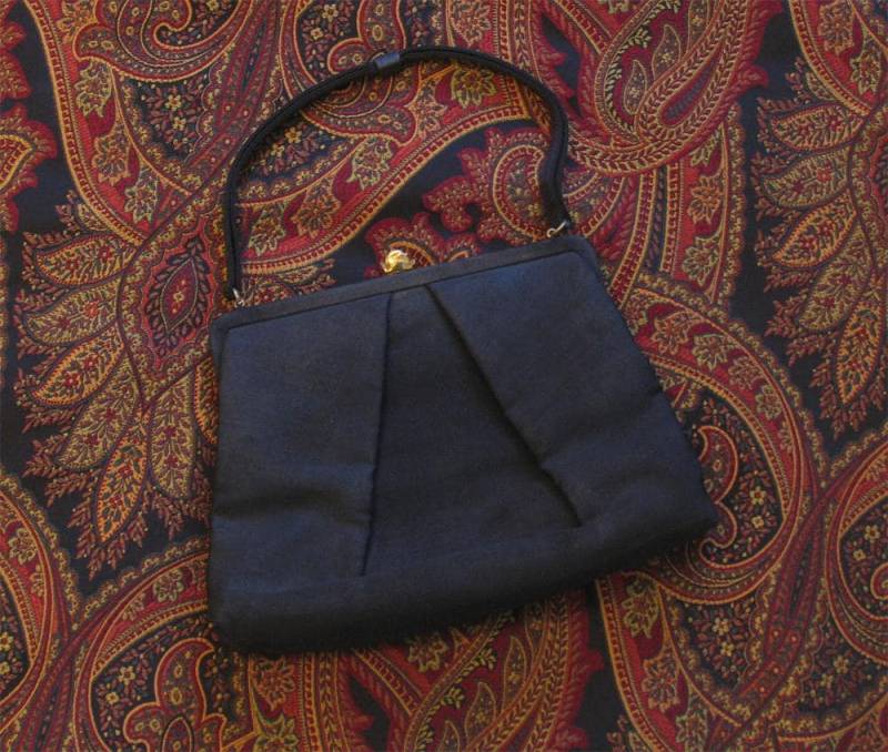 1940Er Jahre Vintage Schwarze Abendtasche, Stoff 40Er Handtasche, Schwarz Geldbörse 1940Er Jahre Vintage Schwarze Abendtasche, Stoff 40Er Handtasche, Schwarz Geldbörse von VintageVraiment