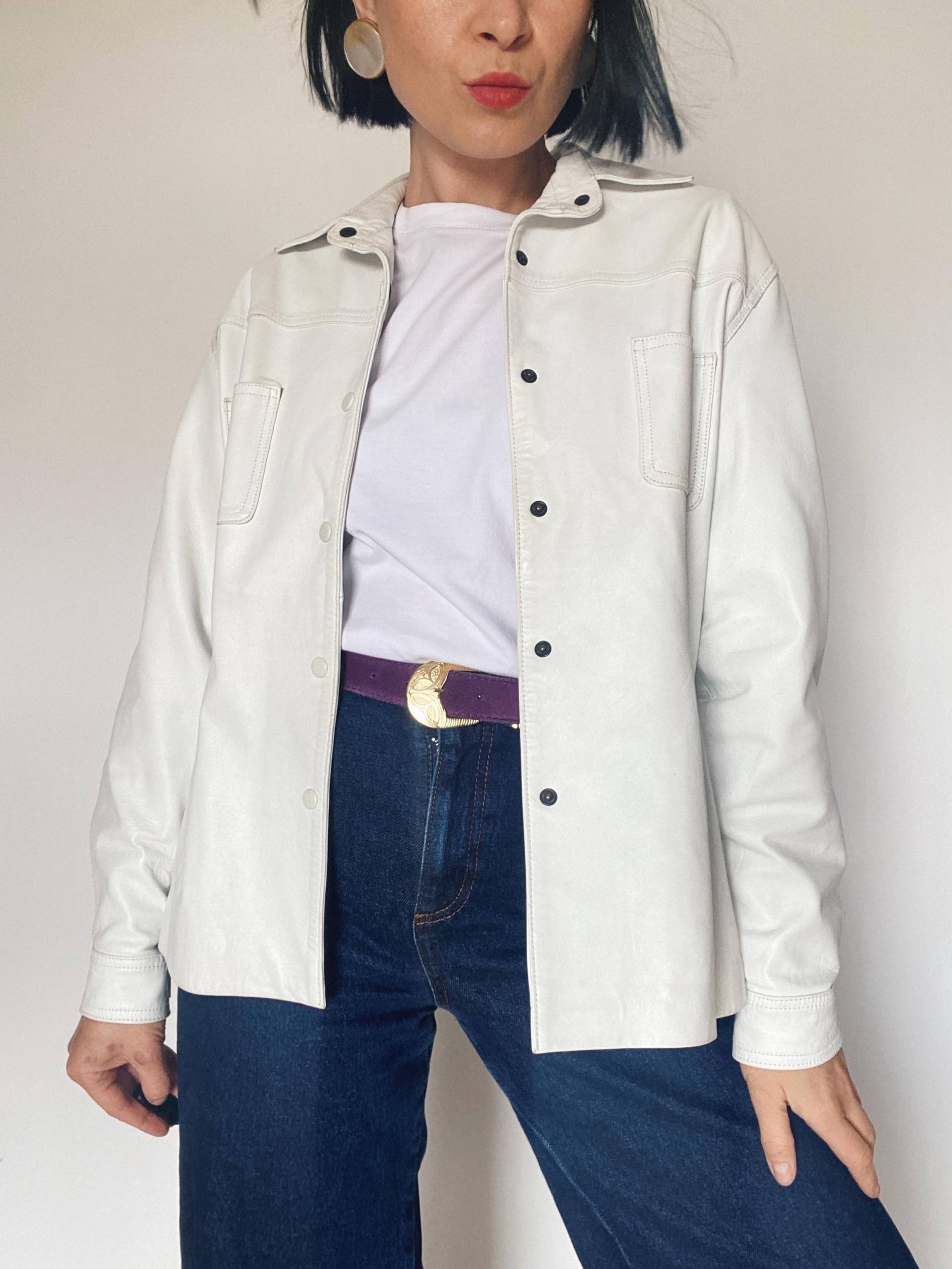 Vintage Y2K Lederjacke 80Er| Unikat| Nachhaltige Mode| 90Er| Echtes Leder| Leather Jacket White Vintage Y2K Lederjacke 80Er| Unikat| Nachhaltige Mode| 90Er| Echtes Leder| Leather Jacket White von VintageWarm