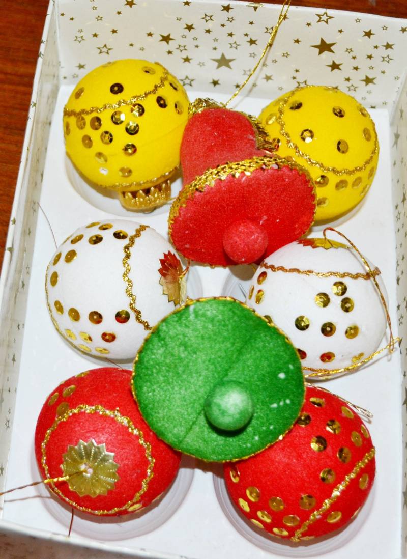 8 Bunte Vintage Weihnachtskugeln Styropore 70Er Jahre Seventies Retro Christmas Santa Mid Century von VintageAhoi