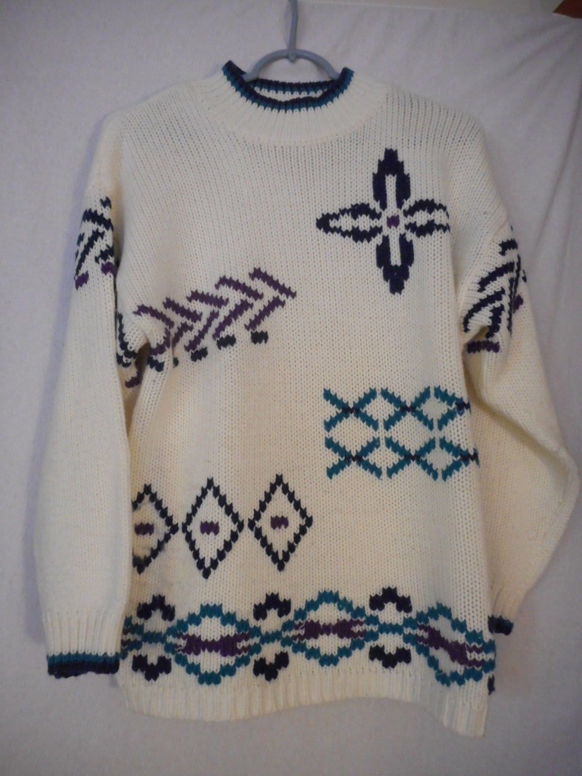 Jahrgang Größe M Weiß Blau Grün Lila Stehkragen Pullover von VintageWoofatorium