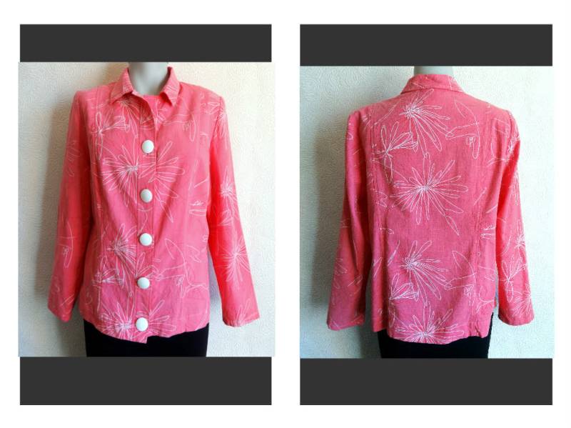 Classica Hell Rosa Blazer Baumwolle Womens Jacket Button-Down Druck Weiß Rote Abstrakte Blume Ohne Futter Gepolstert Große Knöpfe Größe 38 Fin von Vintageby2sisters