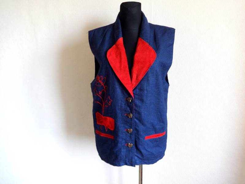 Vintage Leinen & Leder Weste Blau Rot Damen Knöpfe Verschluss Wildleder Trim Blume Verziert Drindl Trachten von Vintageby2sisters