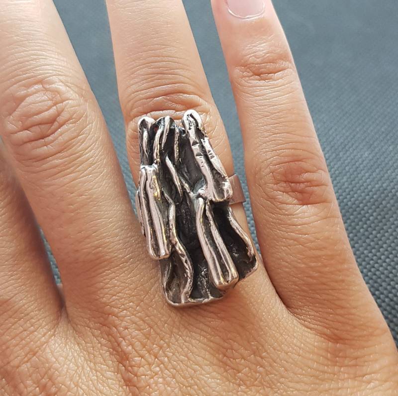 Eigenwillig Gestalteter Fantasie-Ring Aus Silber, Handarbeit von VintagebyPfau