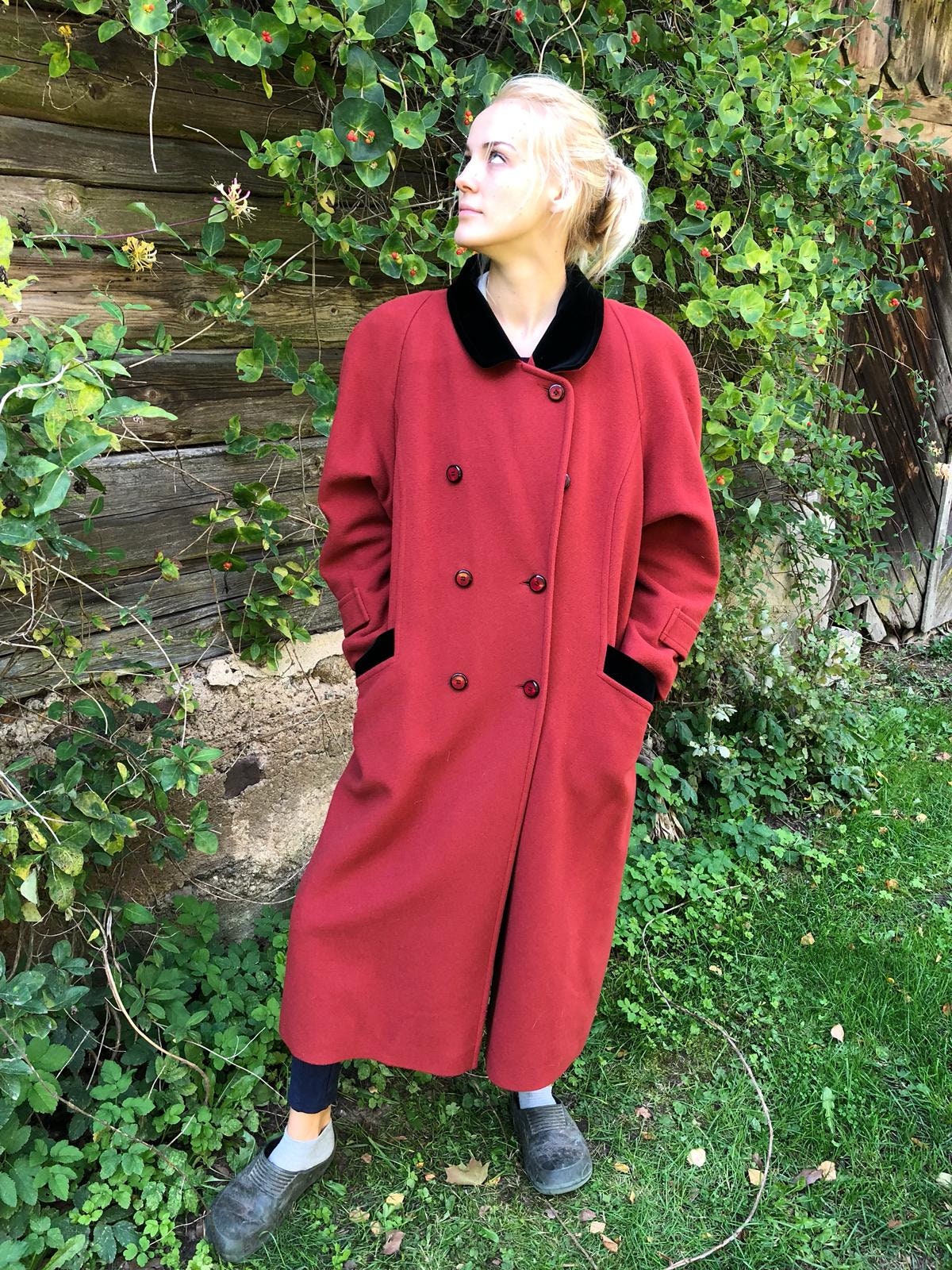 Wolle Midi Mantel Classic Mod 70Er Jahre Urban Warm Winter Himbeere Rot Topcoat Vintage Overcoat Opera Groß von VintagefairyStudio