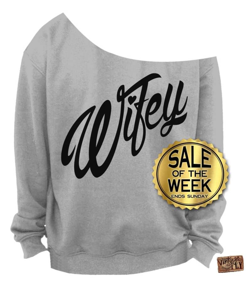 Ehefrau - Sweatshirt Sale Frauen Hochzeit Braut Shower Sweater Off The Shoulder Herz Pullover Rot, Pink, Grau, Grün S-3x von Vintageflyclothingco