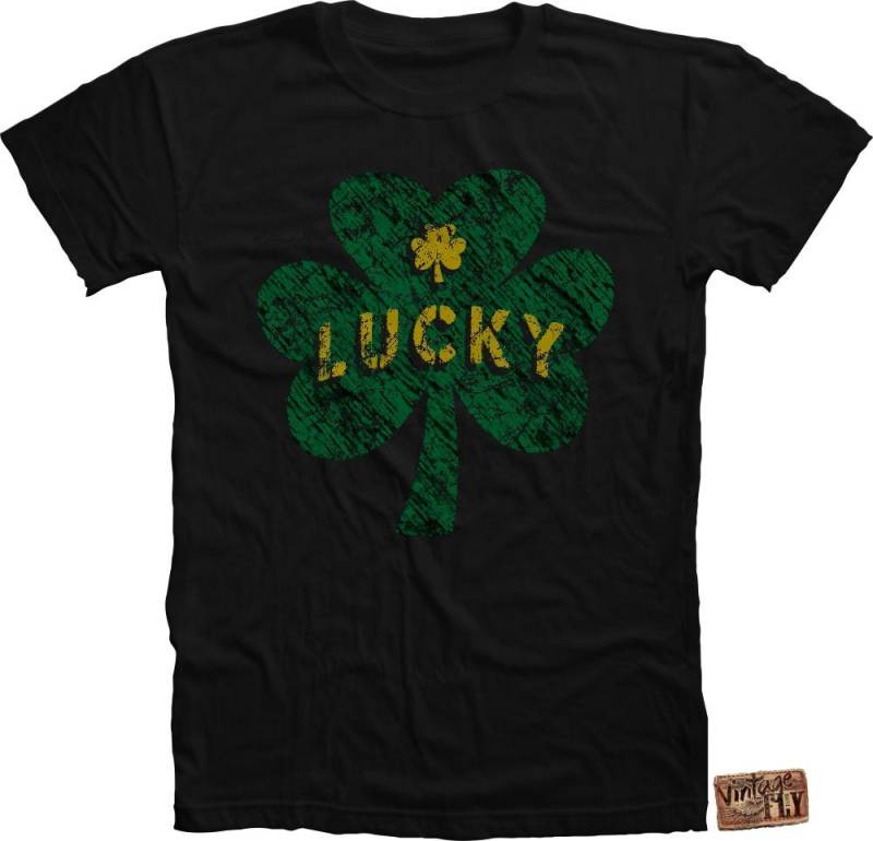 Irish Shirt - St Patricks Day Tshirt Lucky Herren Irish Tshirt Trinkshirt Kleeblatt Distressed Vintage in Schwarz S 3x von Vintageflyclothingco