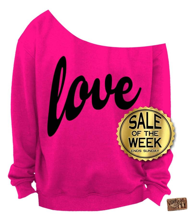 Valentinstag - Love Sale Damen Freundin Xo Valentinstag Geschenk Slouchy Off The Shoulder Sweater Schwarz Rot, Grau, Hot Pink von Vintageflyclothingco