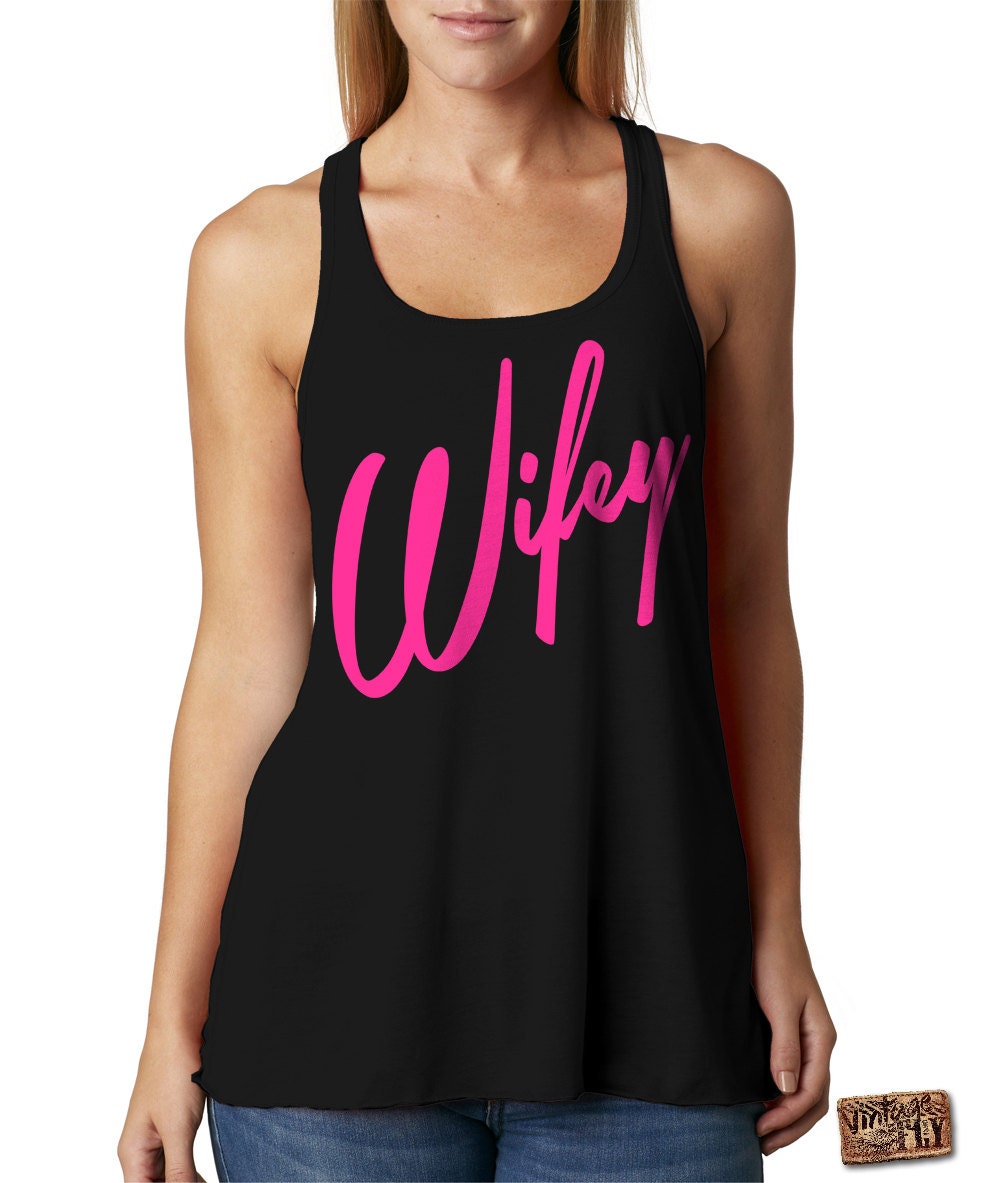 Wifey Shirt - Bridal Dusche Geschenk Damen Racerback Tank Hochzeitsgeschenk Braut-Party Silber Oder Gold Folie Impressum S, M, Lg, Xl, Xxl von Vintageflyclothingco