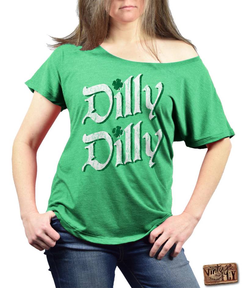 st Patrick Es Day T-Shirt - Dilly Damen Slouchy Shirt Tri Blend Off The Shoulder Lustiges Patricks Xs Xxl von Vintageflyclothingco