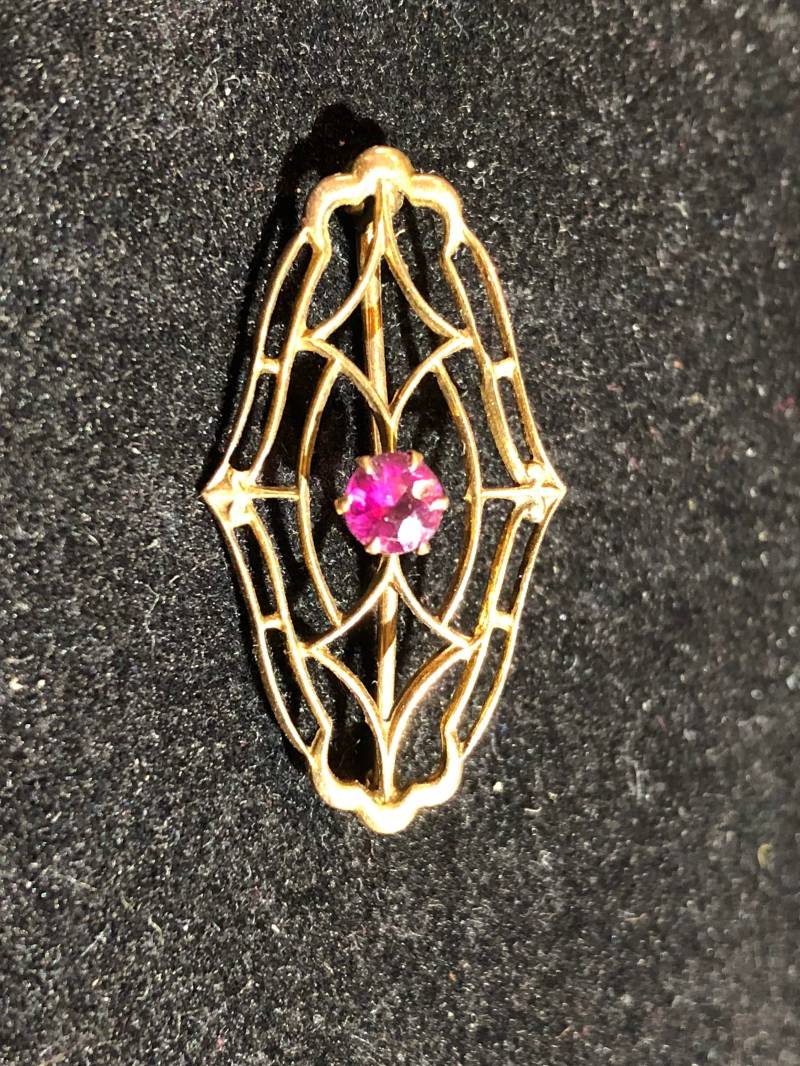 Antike 10K Gelb Gold Brosche Antike 10K Gelb Gold Brosche von Vintagegini
