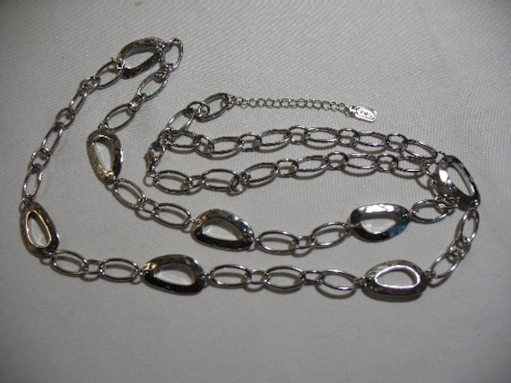 Silberfarben Jones Of New York Gliederkette, Silberfarben von Vintageisnow