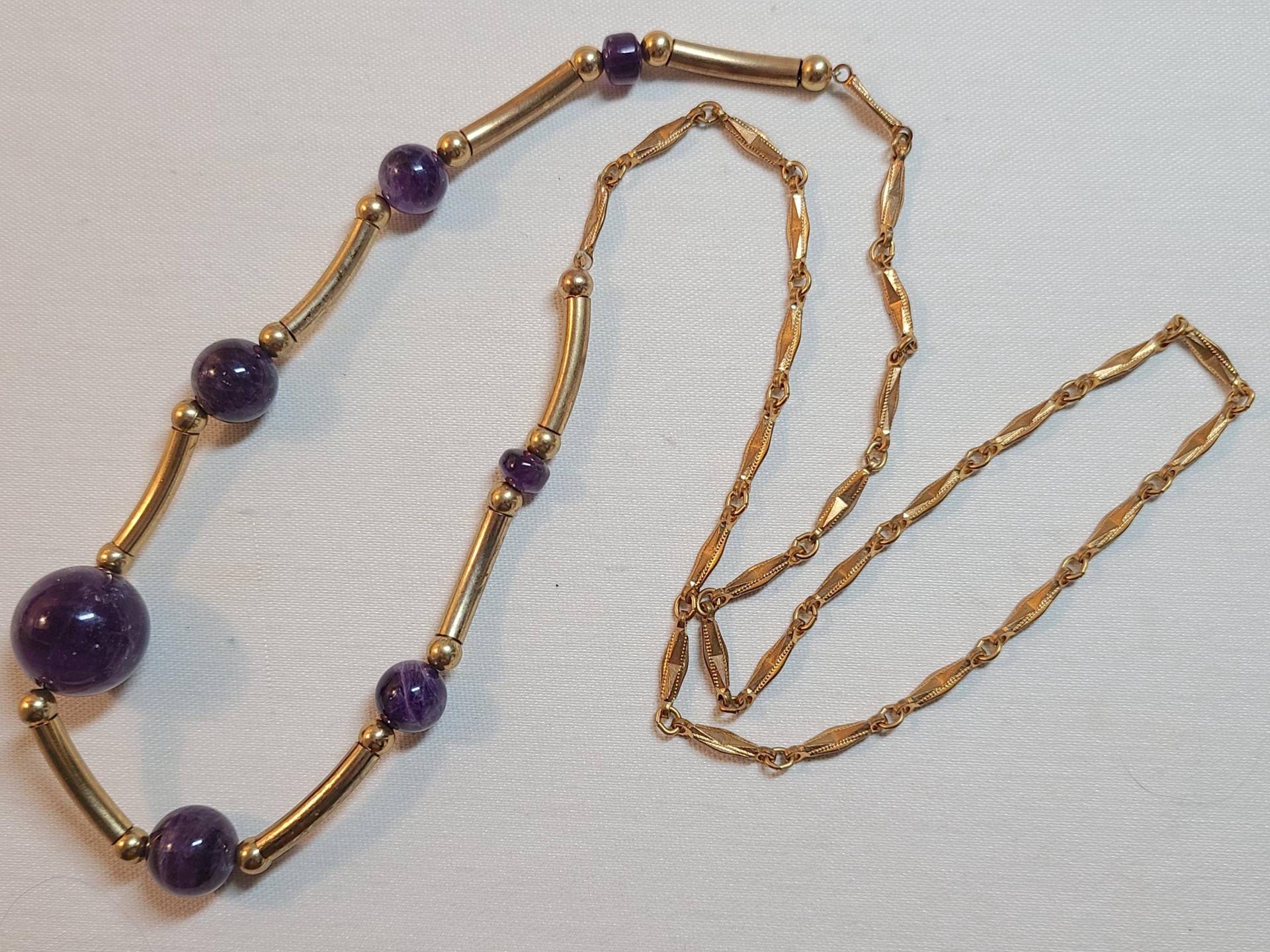 Vintage Amethyst Bead Und Gold Ton Halskette von Vintageisnow