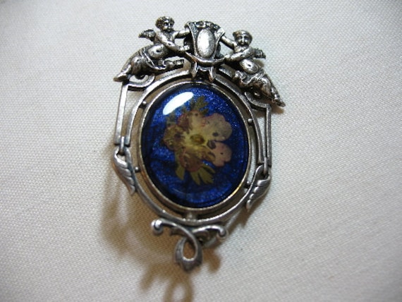 Vintage Pierre Bex Brosche Mit Gepresster Blume von Vintageisnow