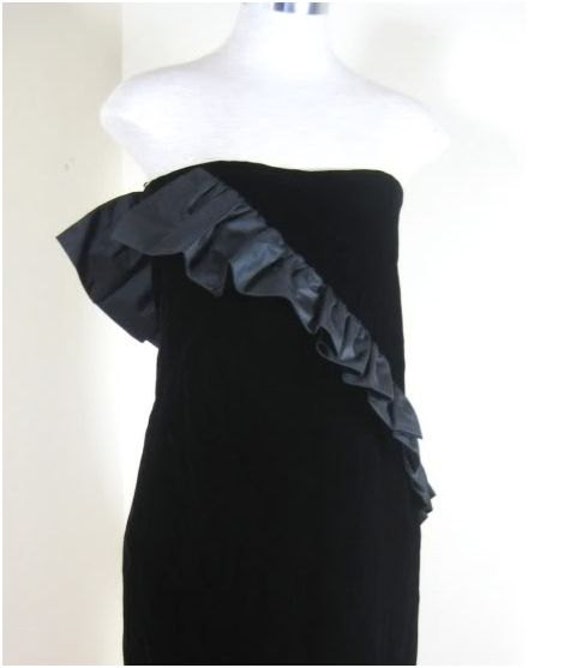 Vintage Bill Blass Schwarz Samt Rüschen Abendkleid Party Kleid Medium Sz. 5 6 7 von Vintages727