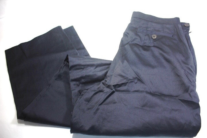 Vintage Giorgio Armani Schwarze Anzughose Baumwolle Leicht Und Anschmiegsam Gr. 5 6 7 von Vintages727