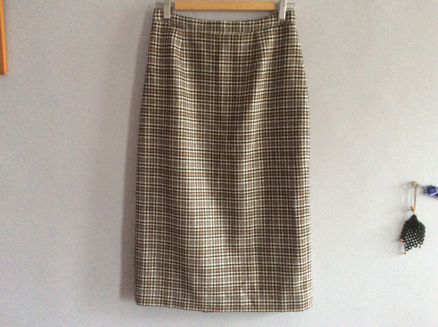 70Er Vintage Wollrock Mit Hahnentrittmuster - Made in France 70Er Vintage Wollrock Mit Hahnentrittmuster - Made in France von VintagestarParis
