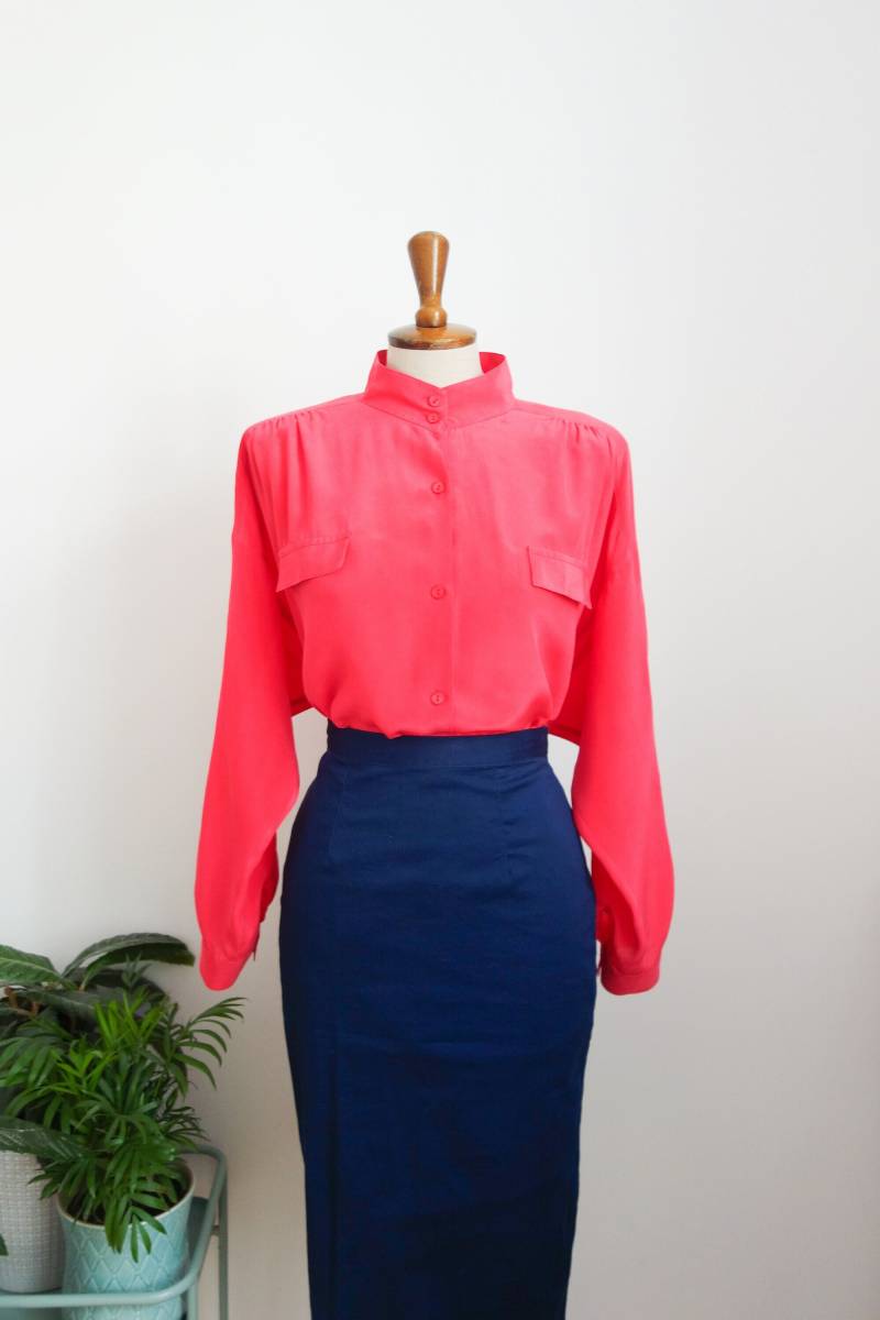 Bluse Aus Seide in Pink, 80Er Jahre von VintageundRosenroth