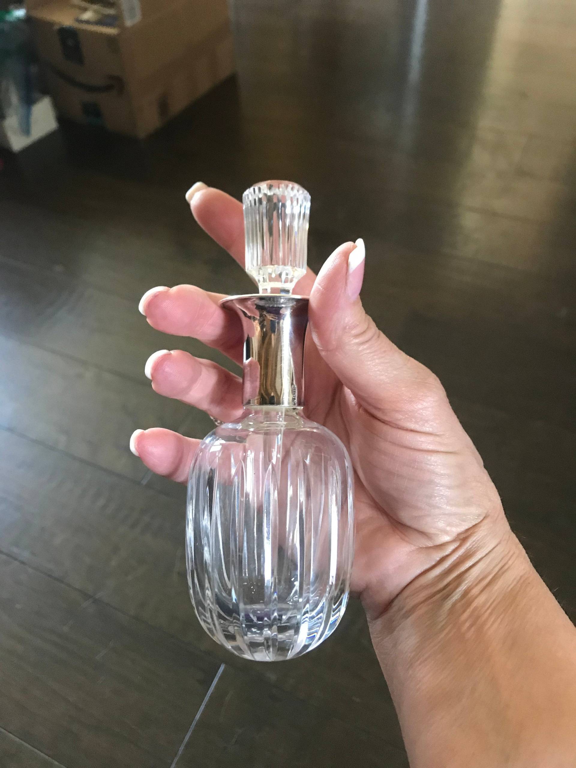 Vintage Atlantis Bleikristall Parfümflasche, Kristall Silberplatten Parfümflasche Mit Stopfen von VintagevaluablDesign