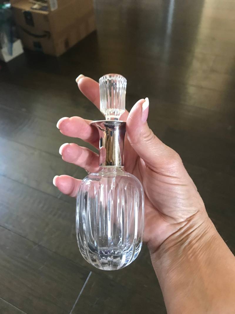 Vintage Atlantis Bleikristall Parfümflasche, Kristall Silberplatten Parfümflasche Mit Stopfen von VintagevaluablDesign