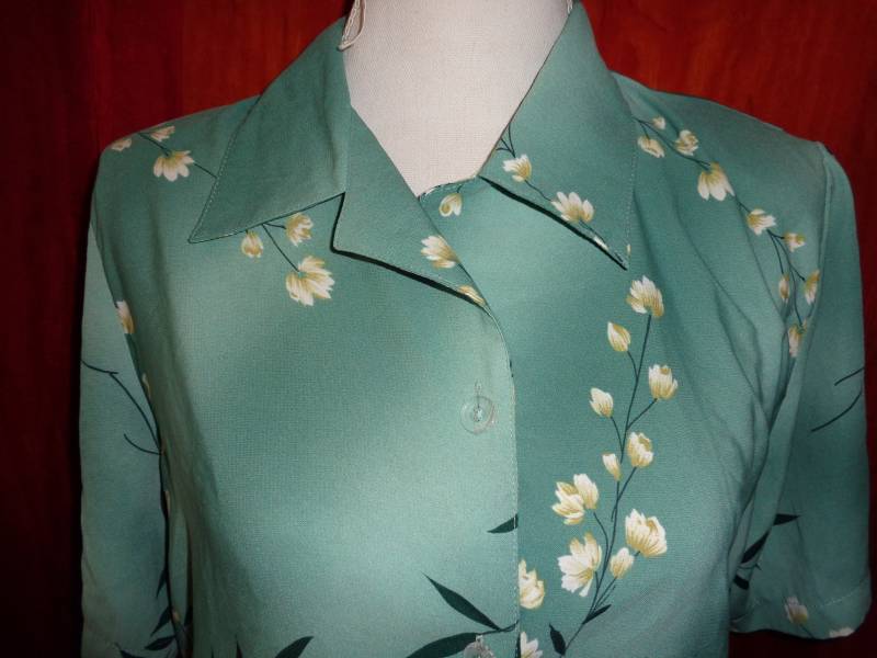 Bllusevintagemintblautürkisflowersm Bllusevintagemintblautürkisflowersm von Vintagewunderwelt