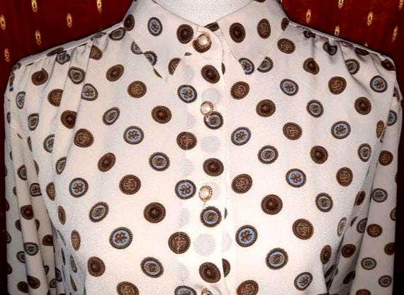 Blusevintagecrazypatternl46 Blusevintagecrazypatternl46 von Vintagewunderwelt